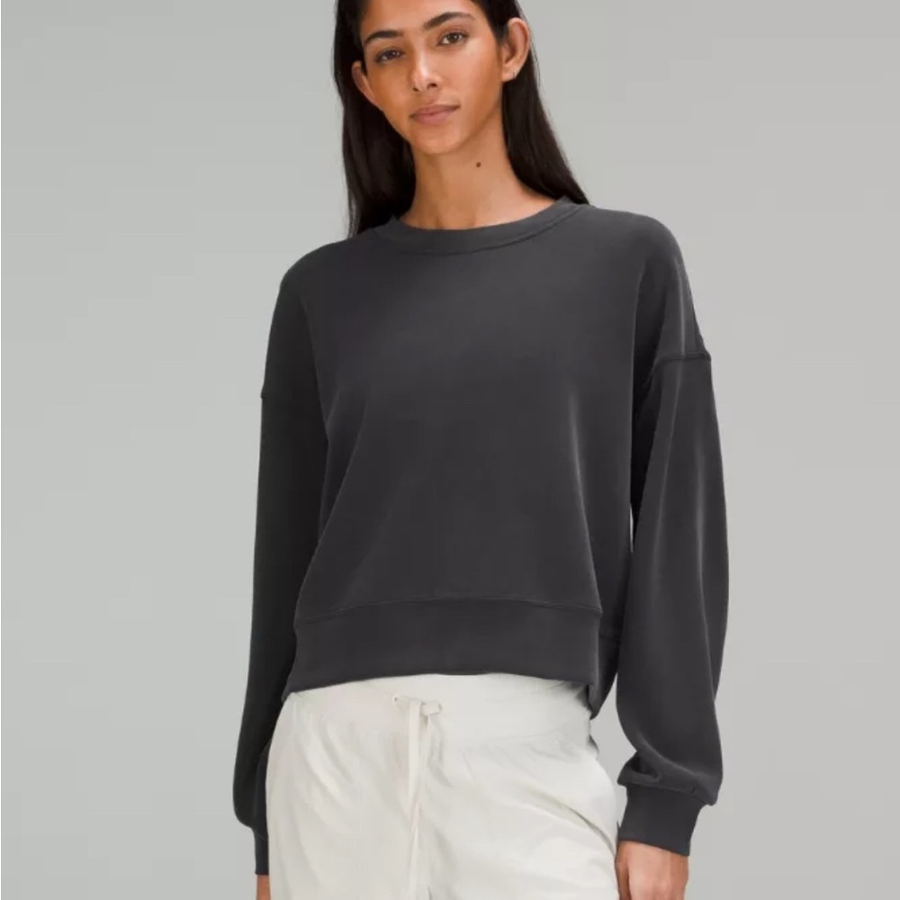 Lululemon Softstreme Perfectly Oversized Cropped Crew Black Size 10